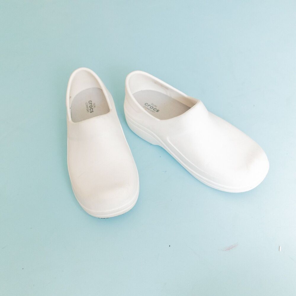 Crocs White Dual Comfort Slip On Rubber Working Clog Size Women's 7